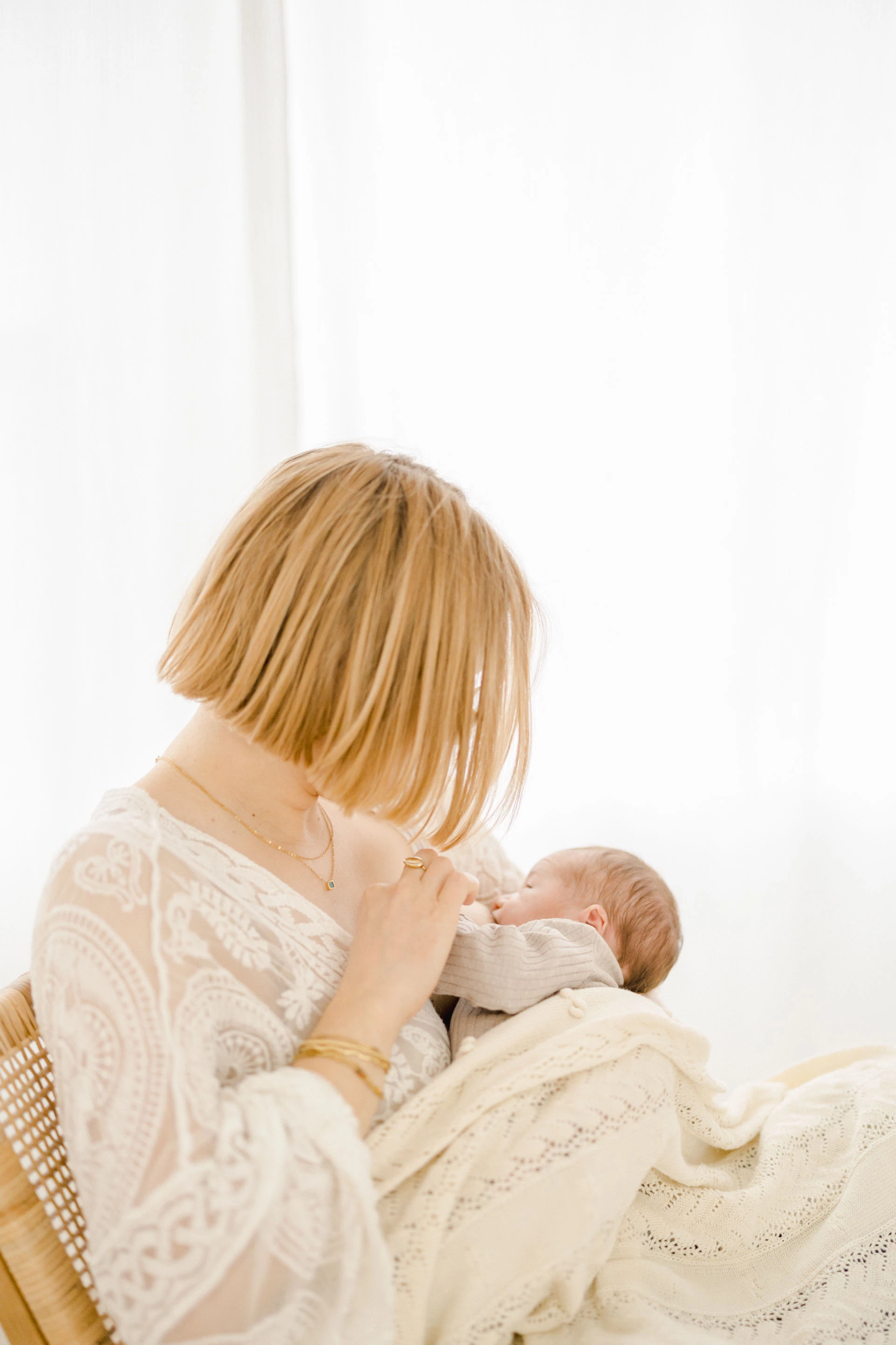 enfant amour beige gris marron